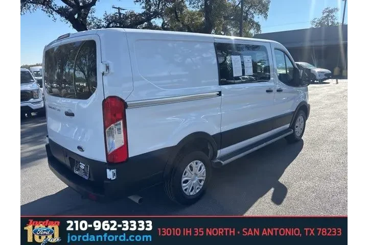 $31824 : Ford Transit 2024 250 3dr SW image 6