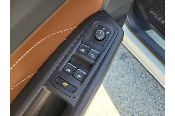 $23567 : Volkswagen Atlas 2022 V6 SE image 10