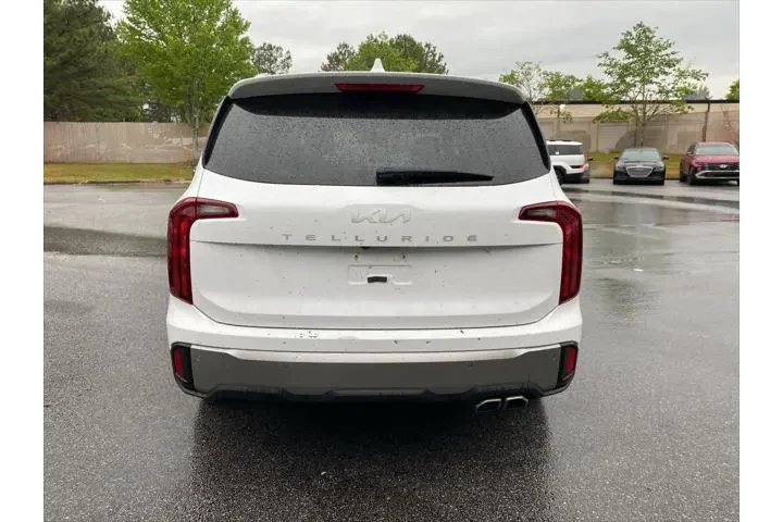 $32420 : Kia Telluride 2025 S 4dr SUV image 5