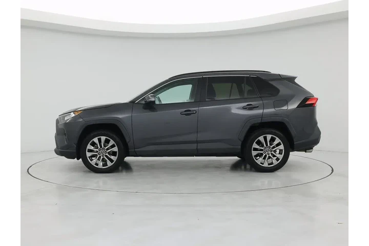 $24998 : Toyota RAV4 2019 XLE Premium image 3