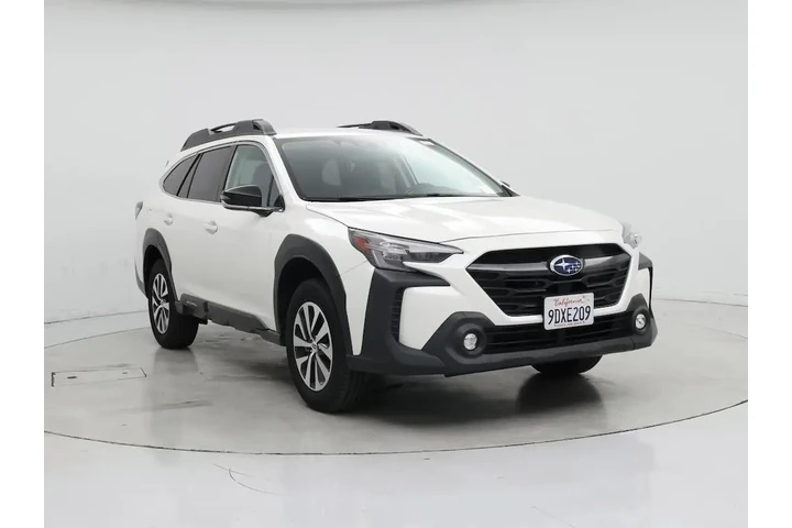 $25998 : Subaru Outback 2023 AWD Prem image 1