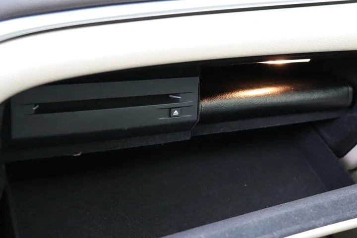 $18500 : 2014 XTS Premium image 1