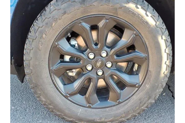 $26499 : Ford Maverick 2023 Lariat 4d image 9