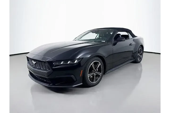 $32000 : Ford Mustang 2024 EcoBoost P image 3