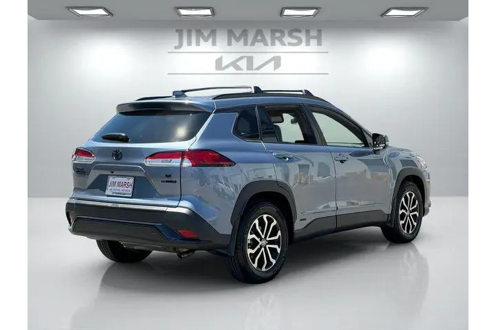 $30680 : Toyota Corolla Cross Hybrid image 6