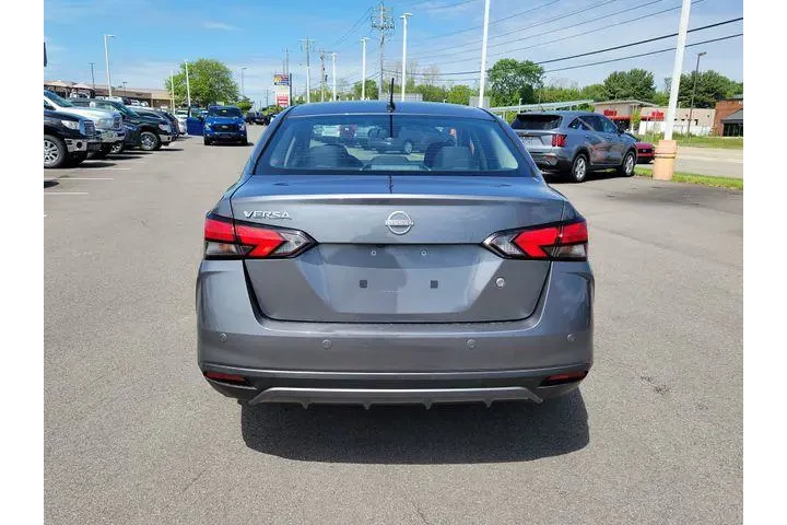 $14949 : Nissan Versa 2024 S 4dr Seda image 4