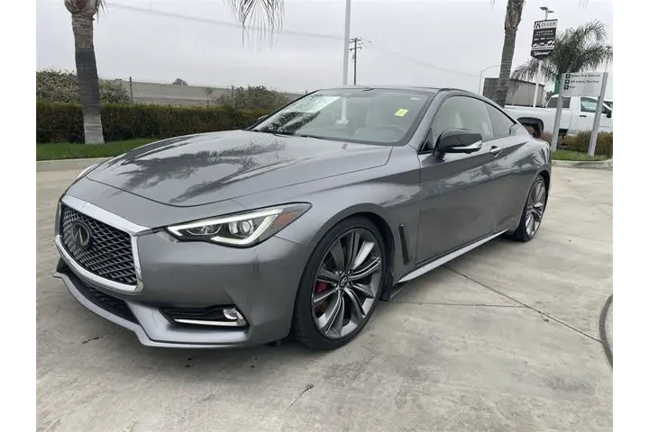 $32555 : INFINITI Q60 2020 Red Sport image 4