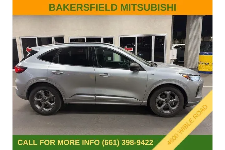$21395 : Ford Escape 2023 ST-Line 4dr image 6