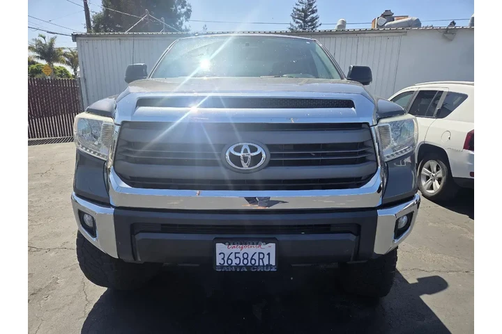 $32629 : Toyota Tundra 2014 4x4 SR5 4 image 3