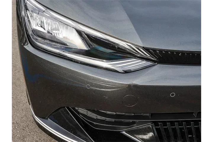 $22998 : Kia EV6 2023 Wind 4dr Crosso image 10