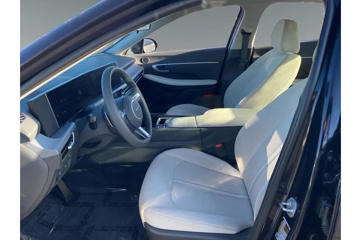 $29422 : Hyundai SONATA 2025 image 9