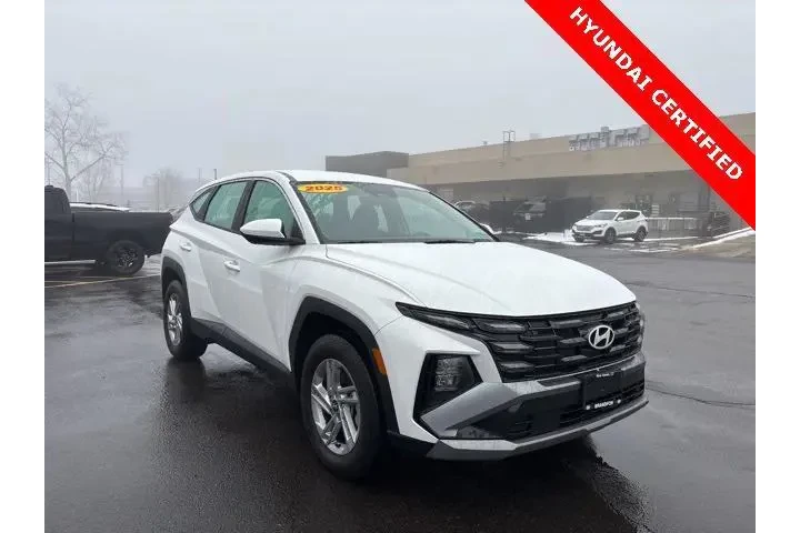 $25822 : Hyundai TUCSON 2025 AWD SE 4 image 1