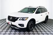 $16574 : PRE-OWNED 2019 NISSAN PATHFIN thumbnail