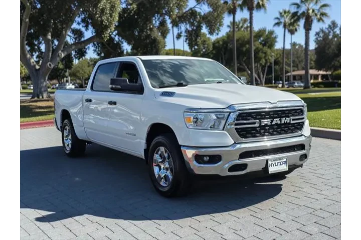 $39750 : Ram 1500 2024 4x4 Big Horn 4 image 4