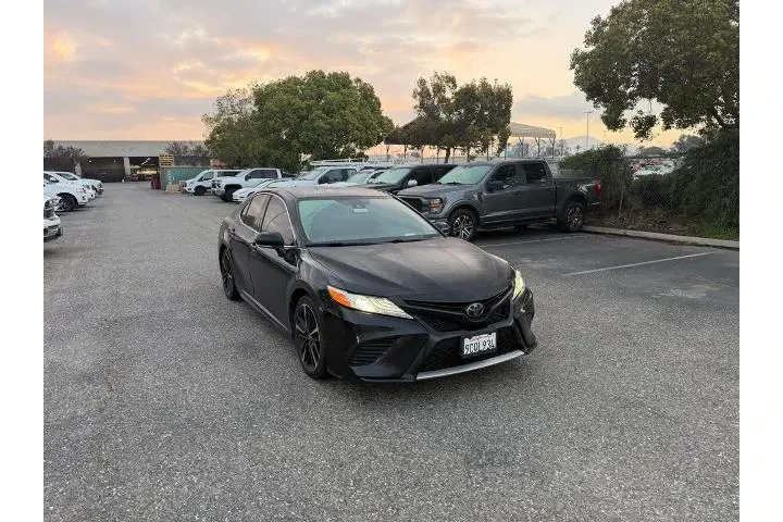 $20800 : Toyota Camry 2020 XSE 4dr Se image 2