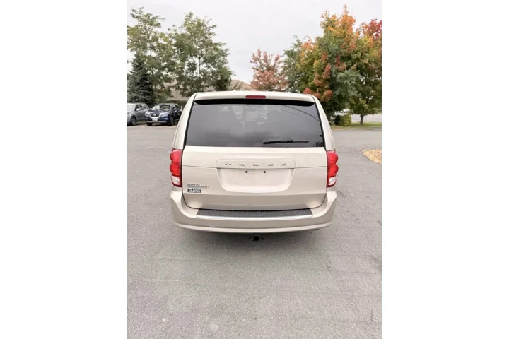 $10995 : 2015 Grand Caravan SE image 8