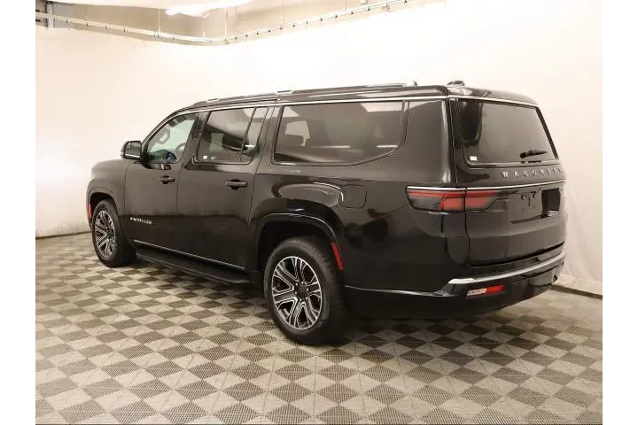 $37995 : Jeep Wagoneer L 2024 4x4 Ser image 8