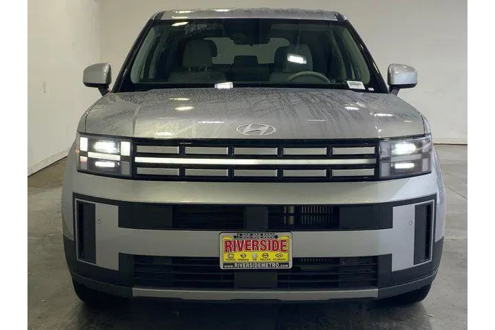 $27881 : Hyundai SANTA FE 2024 SE 4dr image 2