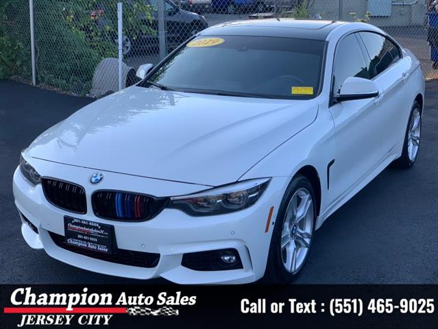 Used 2019 4 Series 430i xDriv image 3