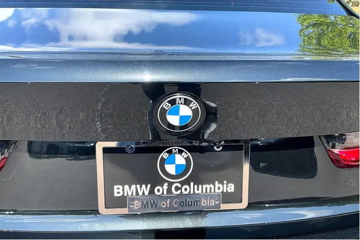 $34955 : BMW 3 Series 2024 330i 4dr S image 9