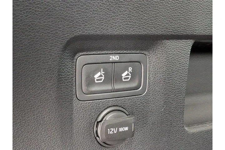 $33895 : Kia Telluride 2023 AWD S 4dr image 10