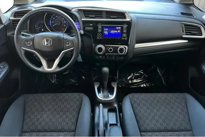 $14991 : Honda Fit 2016 LX 4dr Hatchb image 5