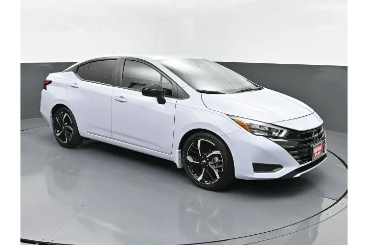 $19991 : Nissan Versa 2023 SR 4dr Sed image 2