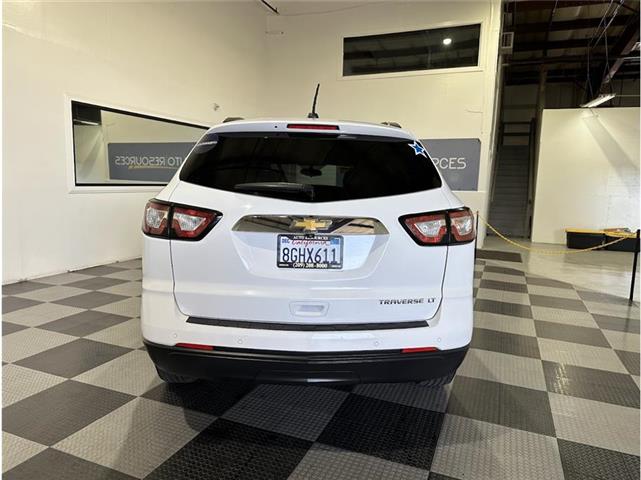 $12999 : 2016 CHEVROLET TRAVERSE image 5