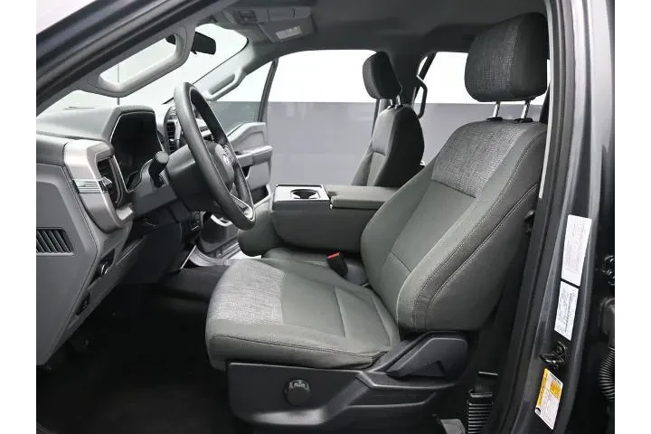 $38585 : Ford F-150 2023 4x4 XLT 4dr image 10