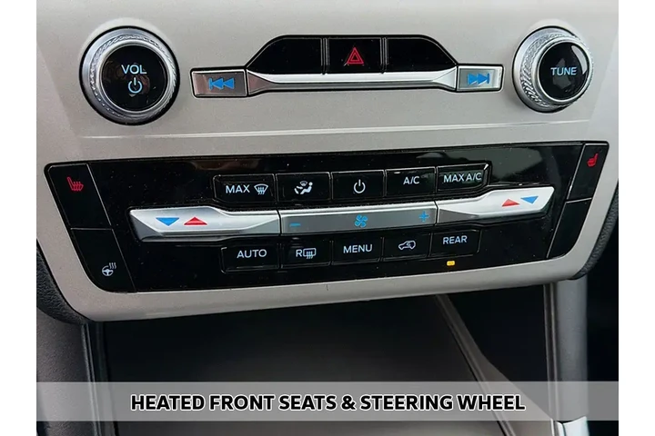 $33779 : Ford Explorer 2023 AWD Timbe image 9