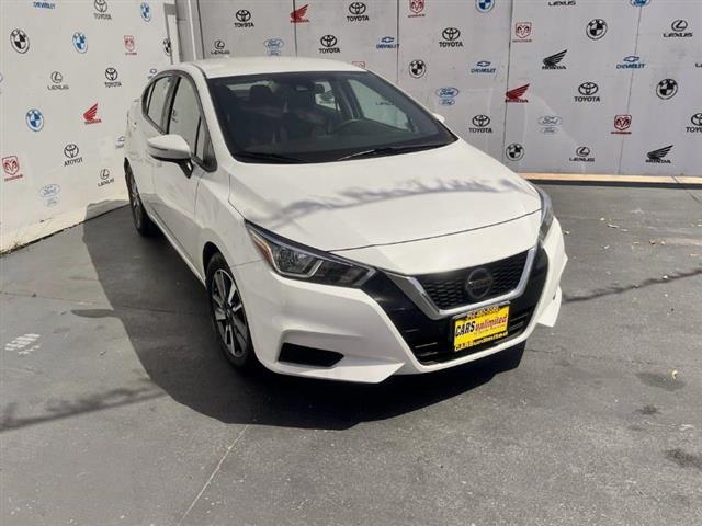 $13995 : Used 2020 Versa SV CVT for sa image 1