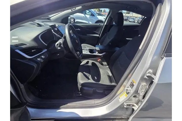 $13950 : Chevrolet Volt 2017 LT 4dr H image 10