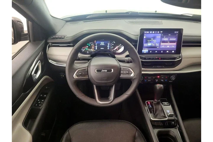 $23998 : Jeep Compass 2023 4x4 Limite image 10