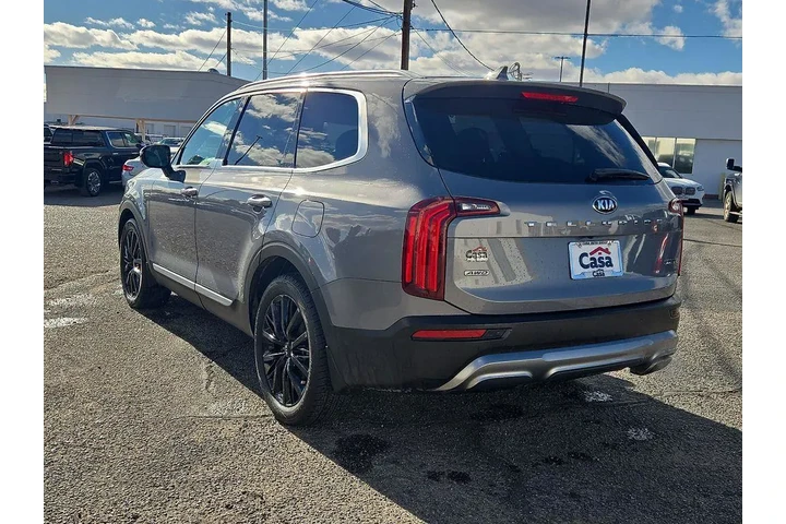 $29438 : Kia Telluride 2021 AWD SX 4d image 4