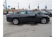 $16294 : Chevrolet Malibu 2023 LT 4dr thumbnail