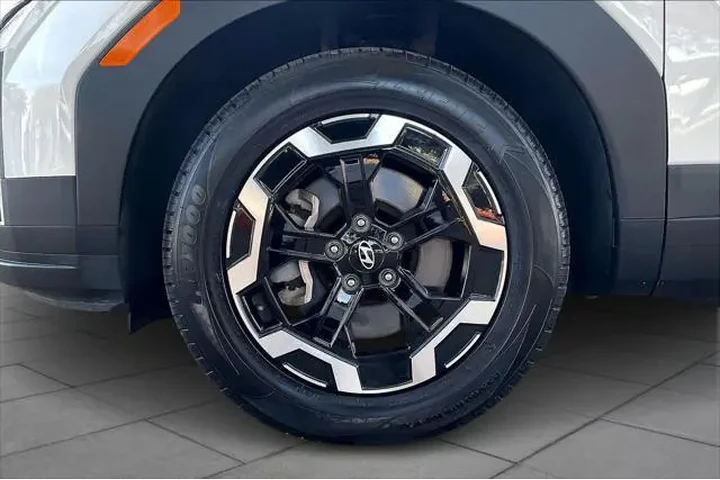 $29700 : Hyundai SANTA FE 2025 SEL 4d image 8