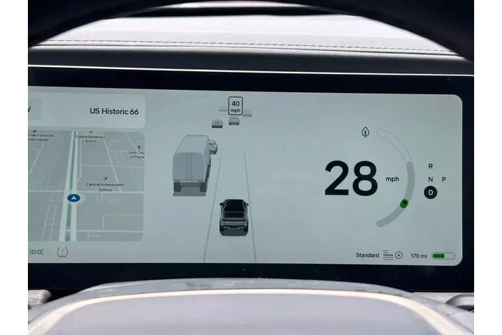 2022 RIVIAN R1T LAUNCH EDITIO image 3