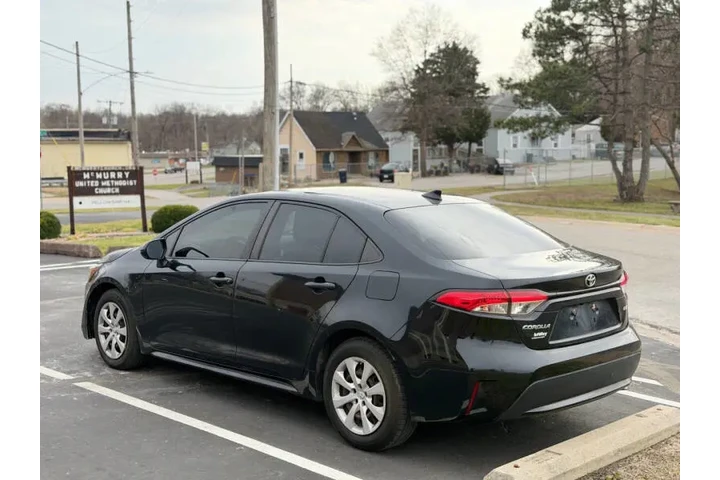 $11999 : 2020 Corolla LE image 7
