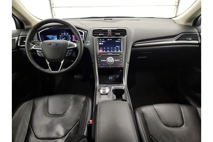 $18998 : Ford Fusion 2019 AWD Titaniu image 9