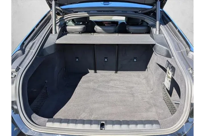 $31755 : BMW i4 2023 eDrive35 Gran Co image 6