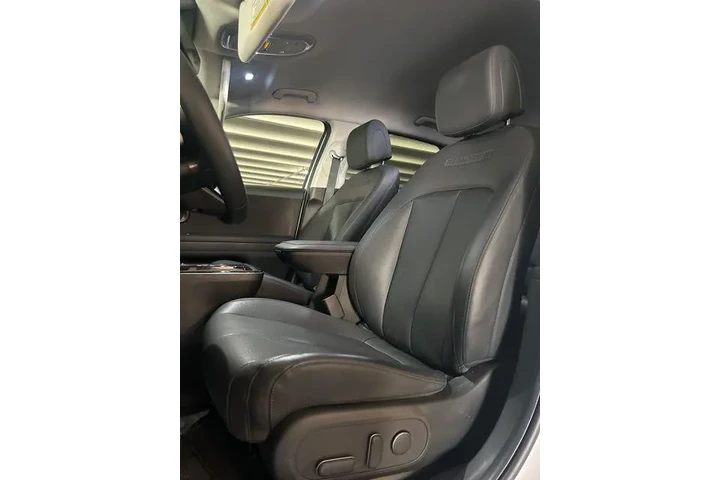 $30995 : Hyundai IONIQ 5 2025 SEL 4dr image 7