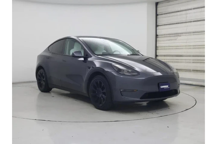 $31998 : Tesla Model Y 2022 AWD Long image 1