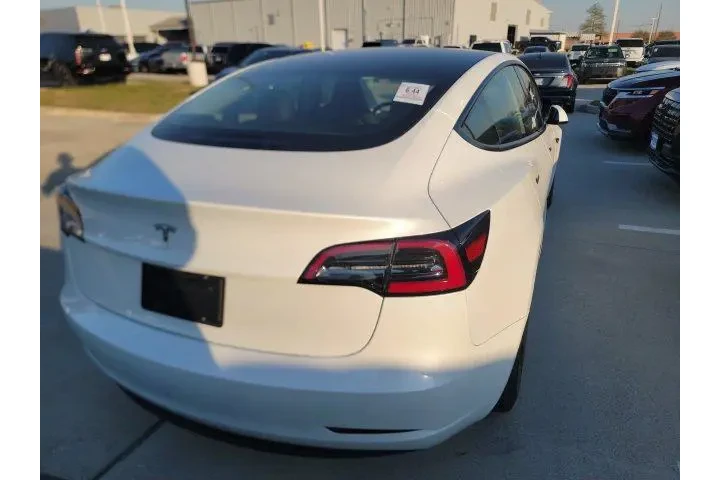 $26788 : Tesla Model 3 2023 4dr Sedan image 5
