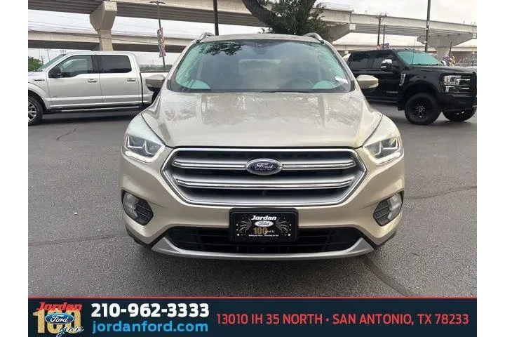 $13502 : Ford Escape 2017 Titanium 4d image 2