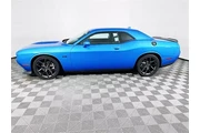 $35800 : Dodge Challenger 2023 R/T 2d thumbnail