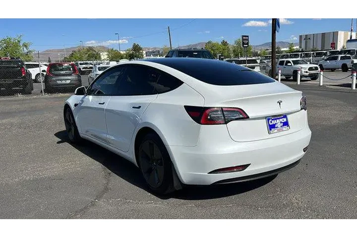 $27984 : Tesla Model 3 2023 4dr Sedan image 7