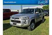 $35064 : Toyota 4Runner 2022 4x2 SR5 thumbnail