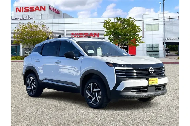 $26860 : Nissan Kicks 2026 SV 4dr Cro image 5