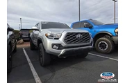 Toyota Tacoma 2023 4x4 SR5 V en Las Vegas