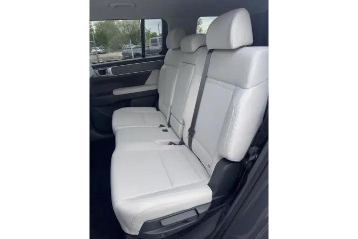 $34333 : Hyundai SANTA FE 2026 AWD SE image 10